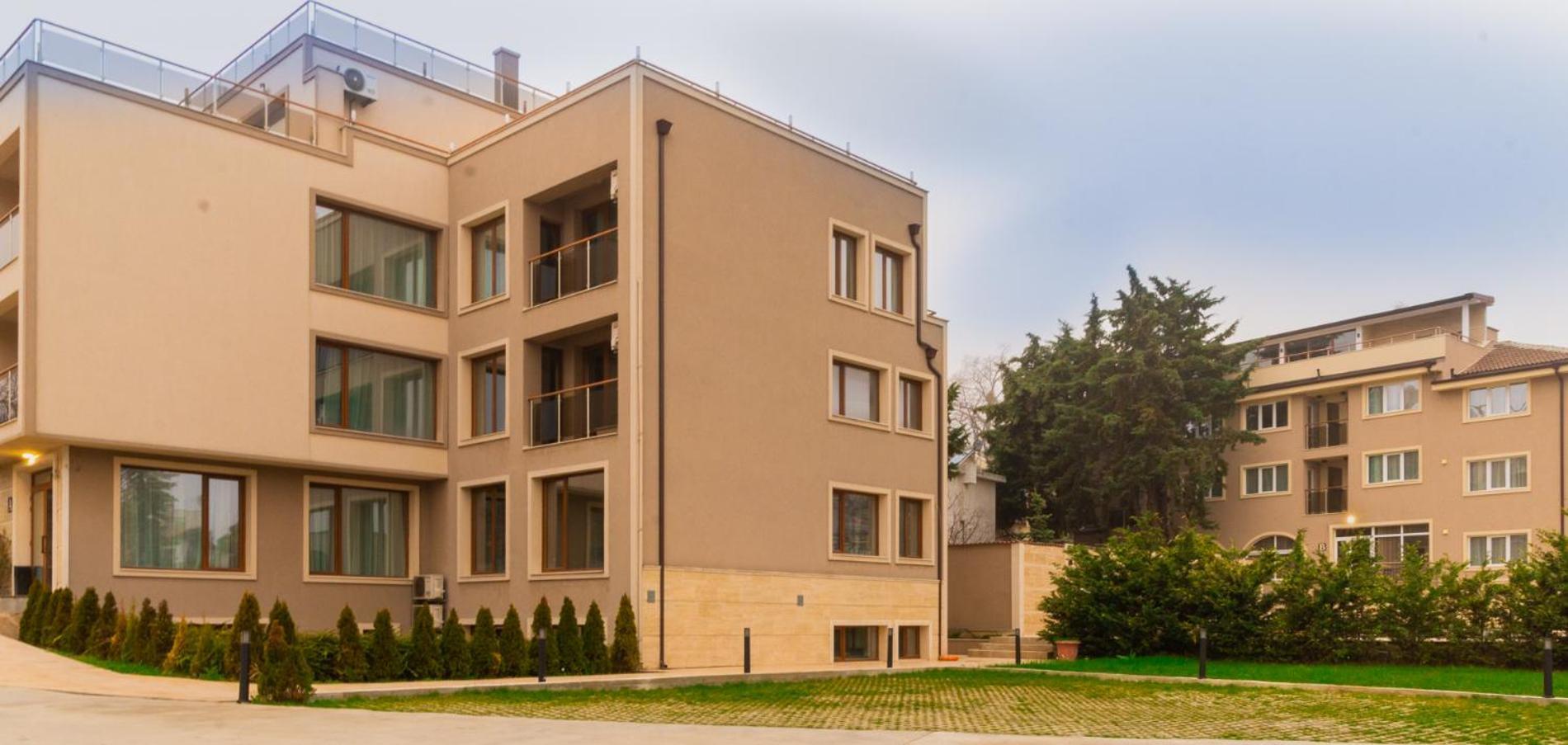 Vemara City Boutique Hotel-Free Parking Varna Extérieur photo