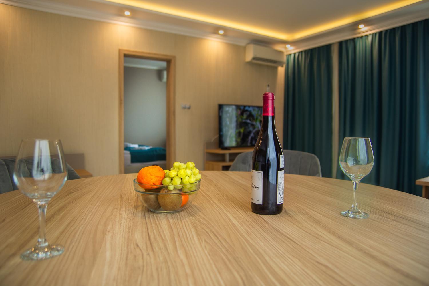 Vemara City Boutique Hotel-Free Parking Varna Extérieur photo