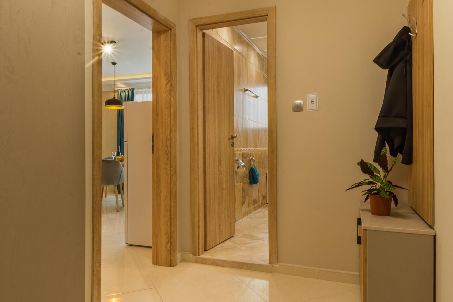Vemara City Boutique Hotel-Free Parking Varna Extérieur photo
